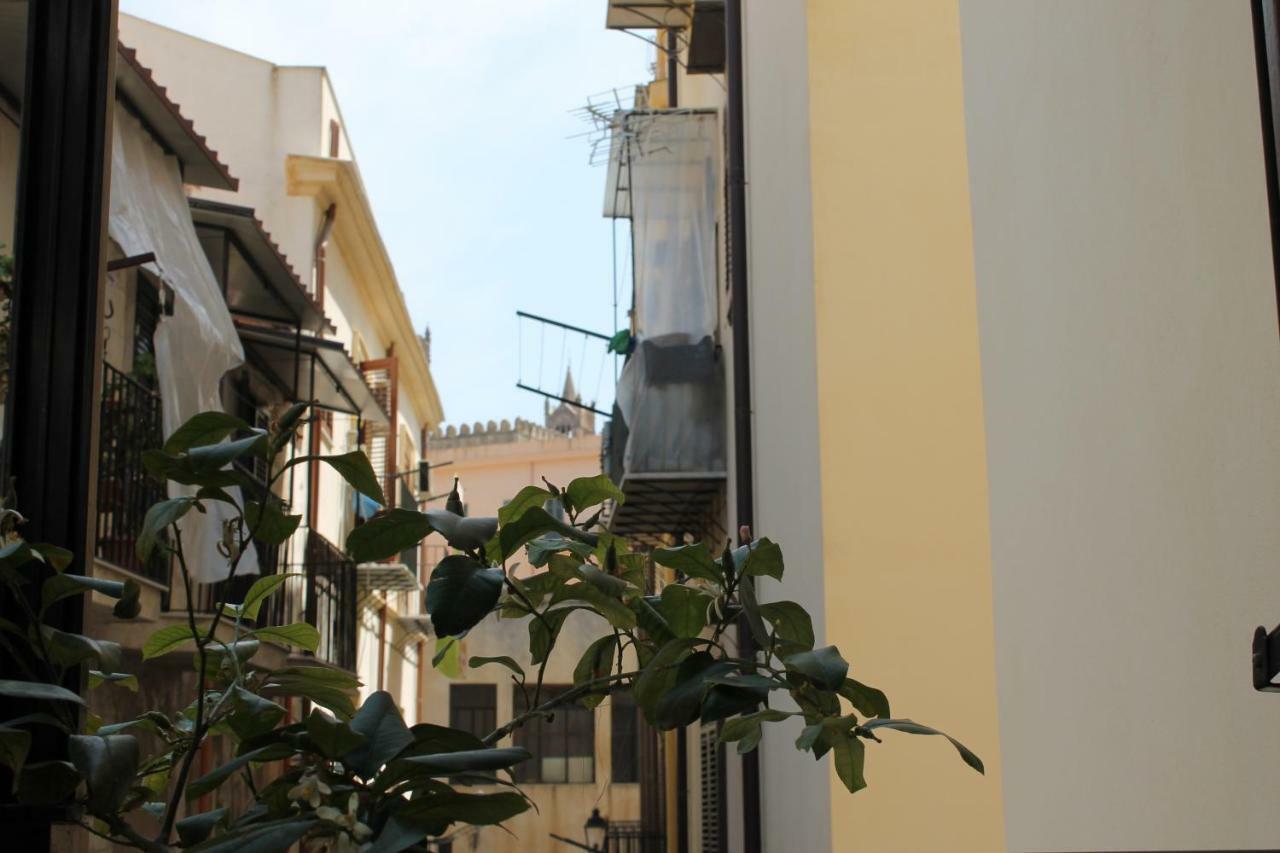 Casa Cló alla Cattedrale Palermo Exterior foto